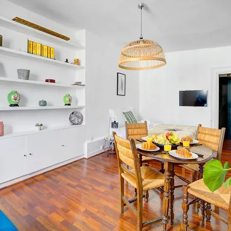 Bnbnova - Le Marais & Place Des Vosges Apartment